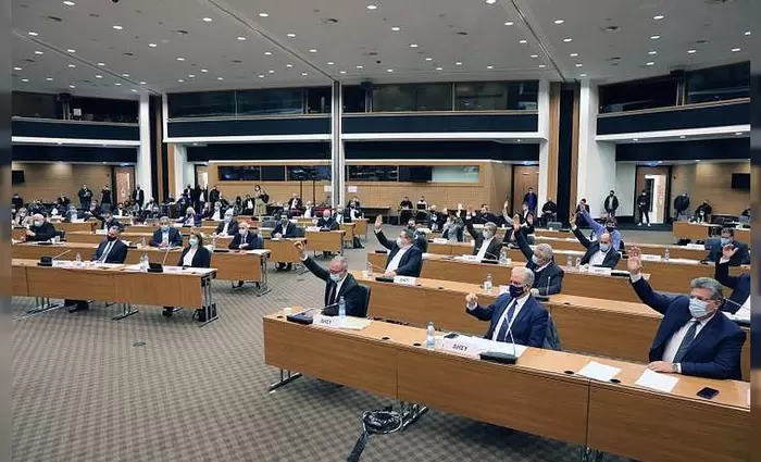 Πράσινο φως από Βουλή για τρεις προϋπολογισμούς - Ιδιαίτερες αναφορές στον ΚΟΑΓ