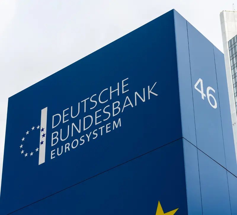 Καμπανάκι Bundesbank: Αυξήθηκε σημαντικά ο κίνδυνος νέας κρίσης χρέους στην Ευρώπη