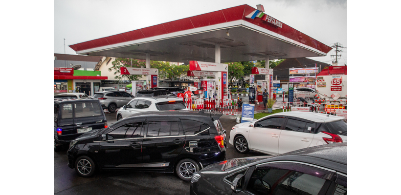 Παγκόσμια οικονομία: Το ενεργειακό σοκ φέρνει ακρίβεια, επιβράδυνση και φτώχεια