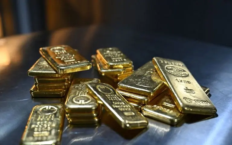 Χρυσός: Πάνω από τα 4.400 δολάρια η ουγγιά με το βλέμμα στη Fed