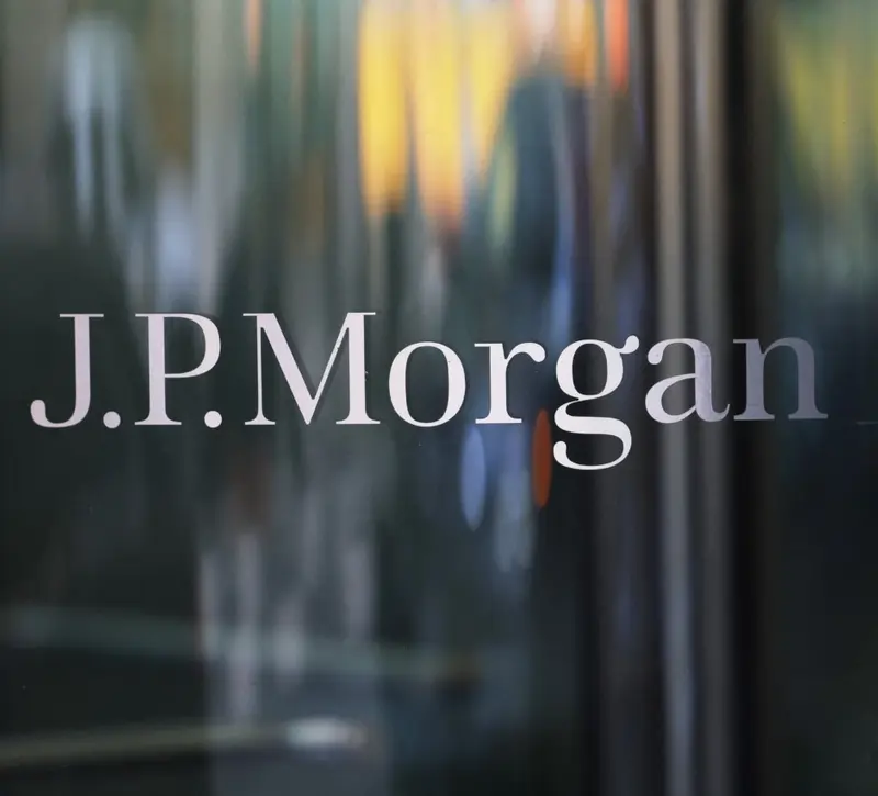 JP Morgan: Η διόρθωση στις αγορές λόγω Ιράν και οι ευκαιρίες