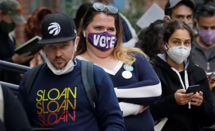 Οι πρόωροι ψηφοφόροι καθορίζουν αποτέλεσμα στις ΗΠΑ