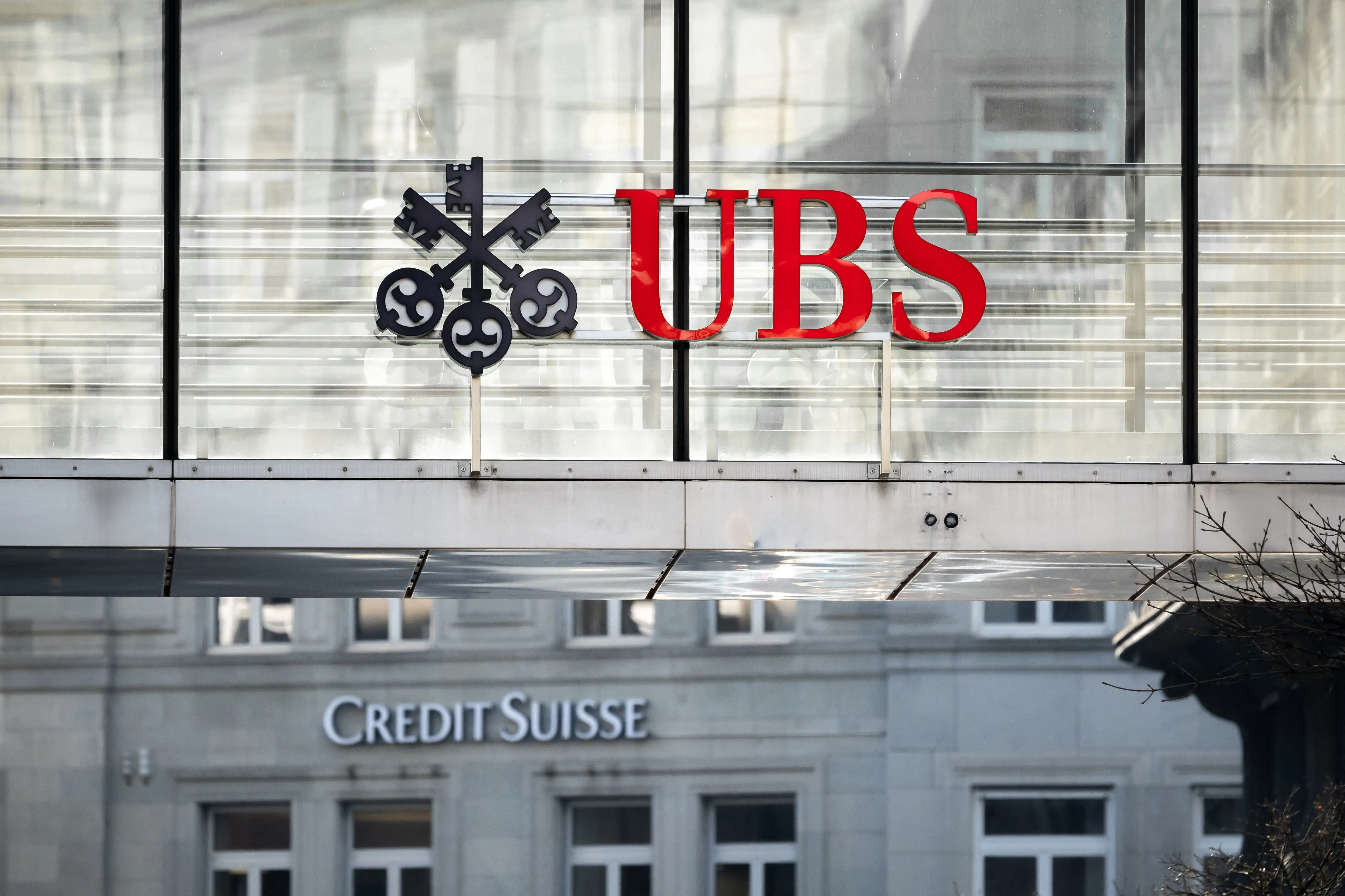 UBS: Επιστρέφει ρευστό έως και 2 δισ. δολαρίων στους μετόχους