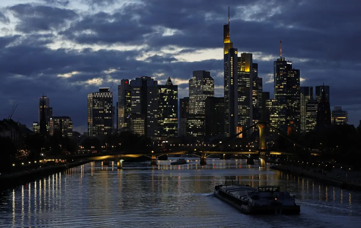 Αρνητικές θα παραμείνουν οι επιδόσεις των τραπεζών το 2021 λόγω κορωνοϊού