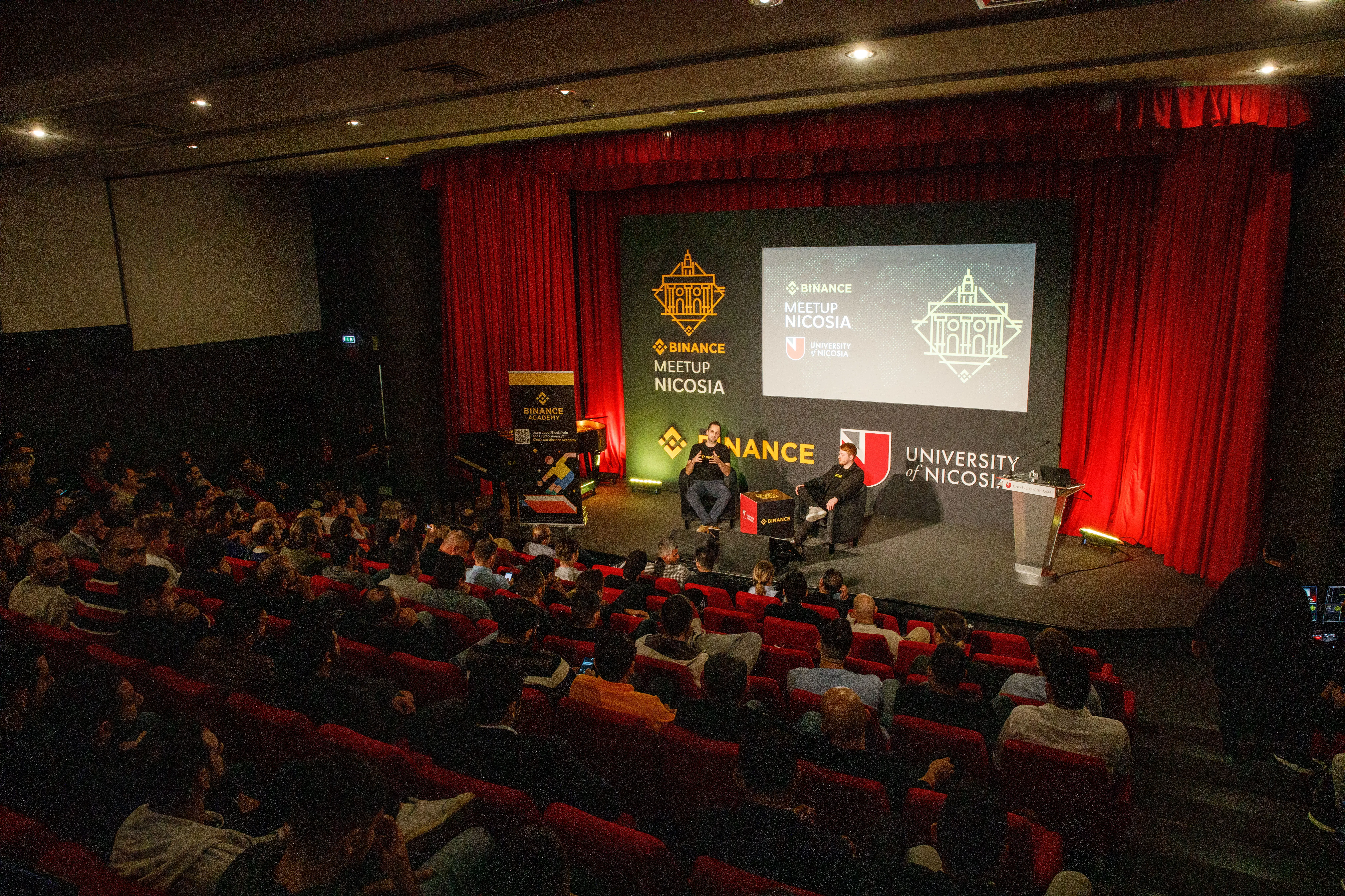 Συνεργασία Binance Charity και Πανεπιστημίου Λευκωσίας για υποτροφίες