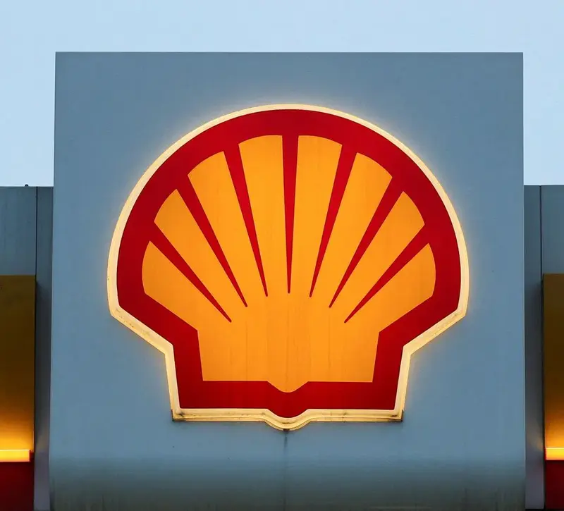Shell – TotalEnergies κηρύσσουν «ανωτέρα βία» στην παράδοση LNG σε πελάτες τους