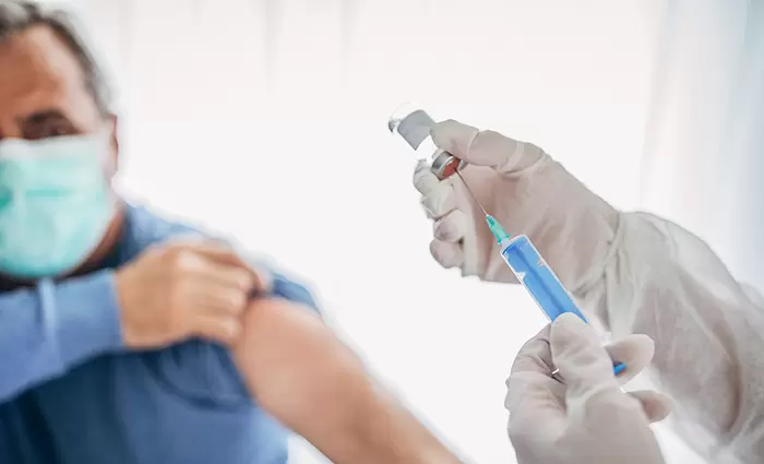 Πληροφορίες: Προς βελτίωση μέτρων πίεσης και ενθάρρυνσης των εμβολιασμών