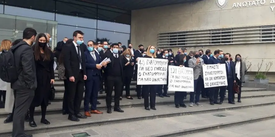 Επιστροφή στο iJustice τη Δευτέρα, ανακοίνωσε το Υφ. Καινοτομίας