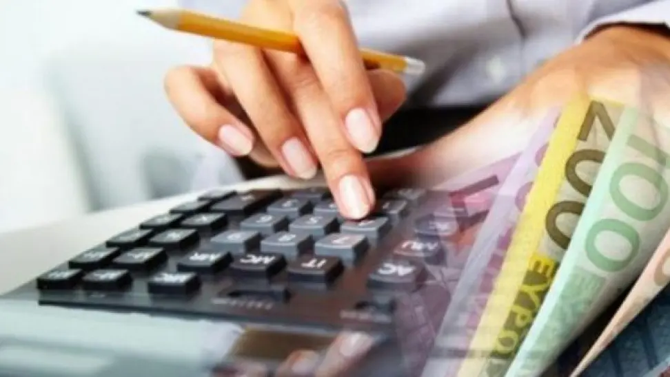 Καταβολή φόρων σε δόσεις προτείνει το ΚΕΒΕ