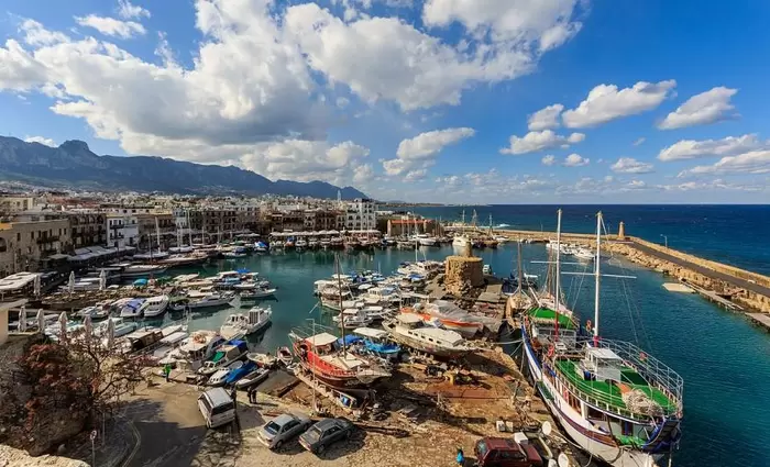 Κατεχόμενα: Μπαίνει όριο στις «πωλήσεις» γης σε αλλοδαπούς;