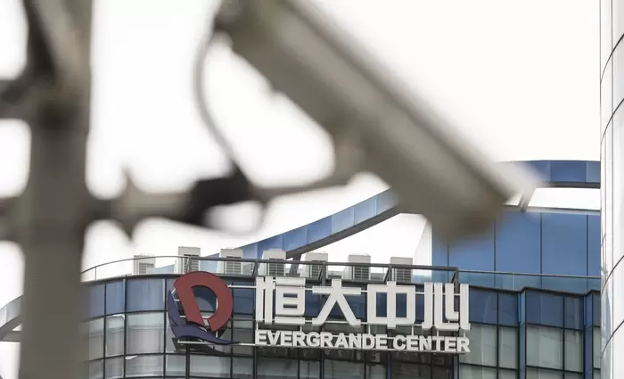 Ο φόβος για κατάρρευση της Evergrande κλυδωνίζει την παγκόσμια οικονομία