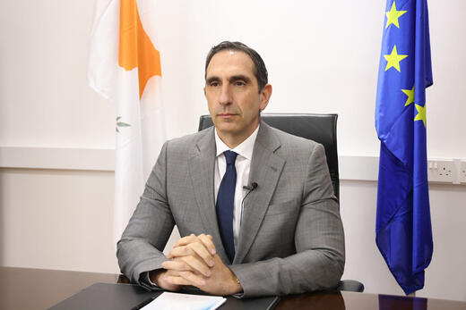 Έλεγχο καταφυγίων κάθε έξι μήνες προαναγγέλλει ο ΥΠΕΣ