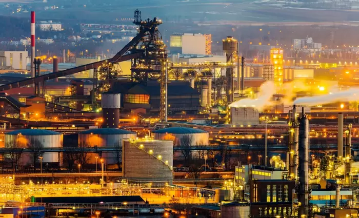 Μειώθηκε η βιομηχανική παραγωγή στην Ευρωζώνη