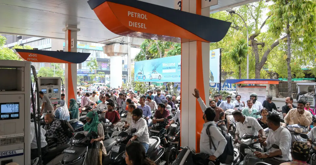 Παγκόσμιος συναγερμός: Το πετρελαϊκό σοκ ξυπνά μνήμες της κρίσης του 1997