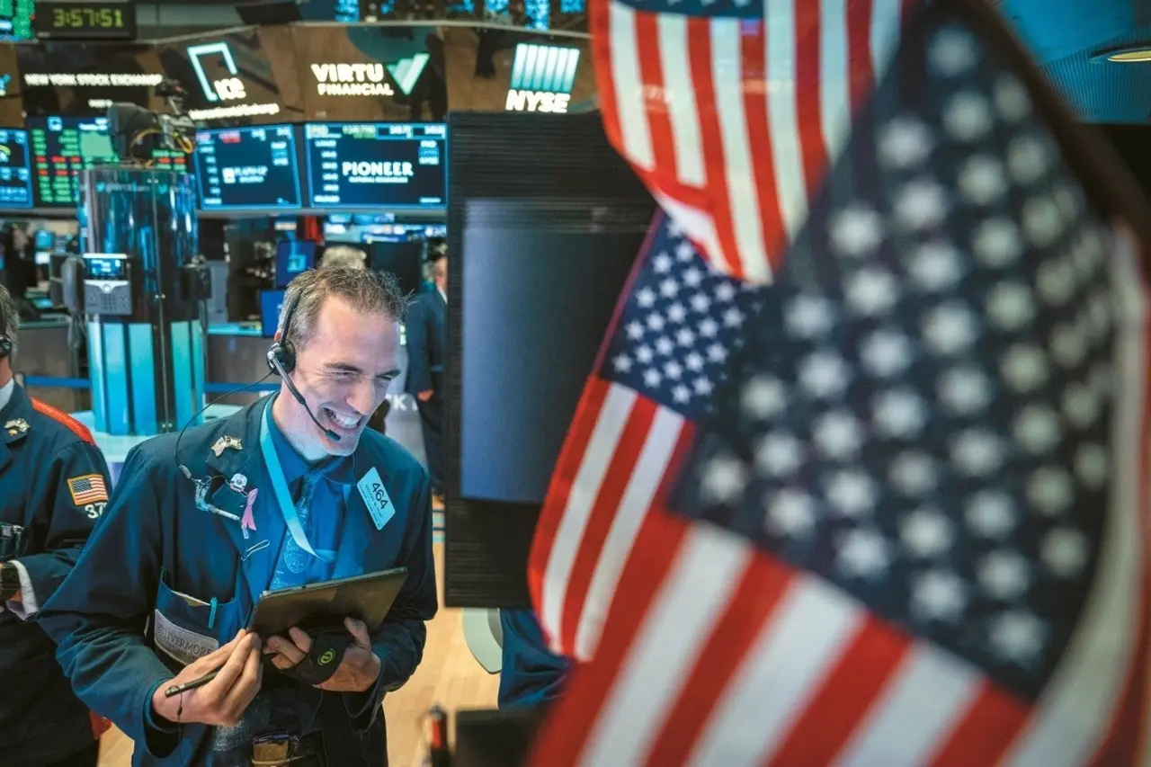 Κέρδη στη Wall Street: «Ανάσα» από τα στοιχεία για τον πληθωρισμό χονδρικής