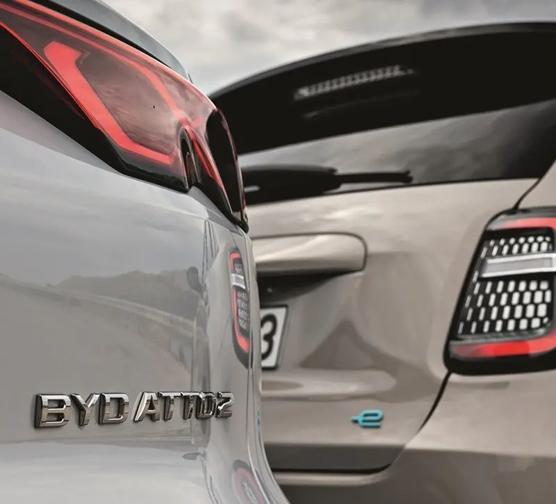 BYD: Σε συζητήσεις με την Stellantis και άλλες αυτοκινητοβιομηχανίες για τα εργοστάσια στην Ευρώπη