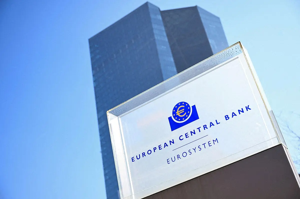Ευρωζώνη: Ο πληθωρισμός στο 3,3% χτυπά υψηλό τριετίας και «κλειδώνει» νέα αύξηση επιτοκίων της ΕΚΤ