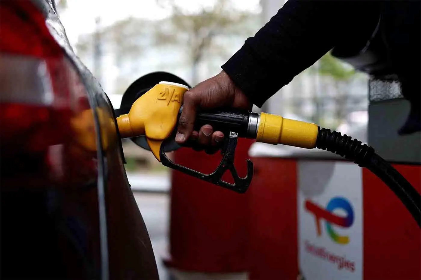 Τηλεργασία και Κυριακές χωρίς ΙΧ στις προτάσεις της ΕΕ λόγω αυξήσεων σε πετρέλαιο και φυσικό αέριο