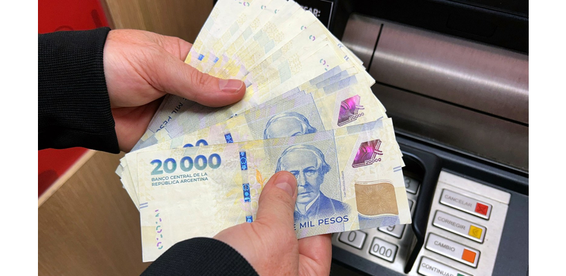 Το ισχυρό πέσο του Μιλέι γίνεται σύμμαχος των λαθρεμπόρων