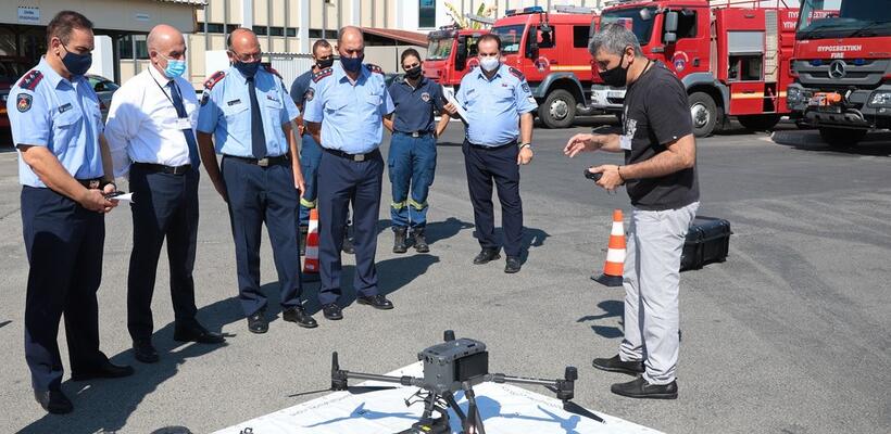 Ελληνικά Πετρέλαια Κύπρου: Δωρεά υπερσύγχρονων drones στην Πυροσβεστική Υπηρεσία Κύπρου