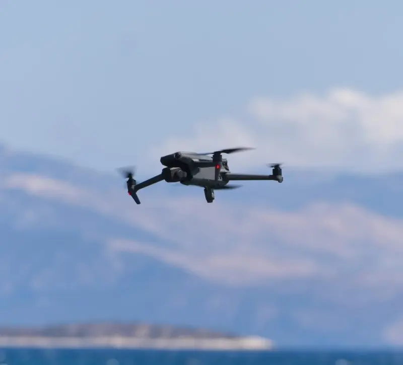 ΗΠΑ: Επιβολή δασμών στις εισαγωγές drones – Έως 100% για τα μεγαλύτερα, στρατηγικής σημασίας