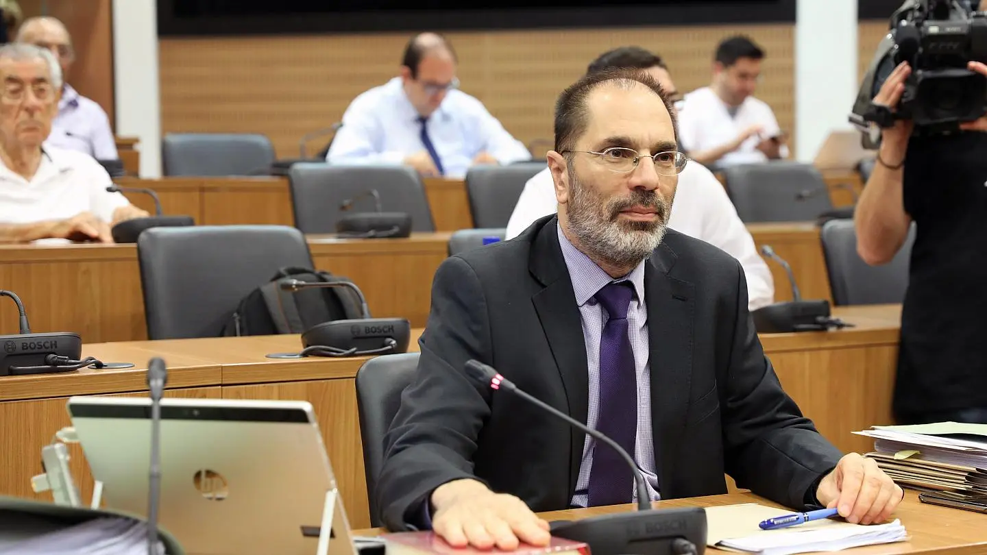 «Ο ορισμός του ξεπουλήματος η πράξη Συνεργατισμού-Ελληνικής»