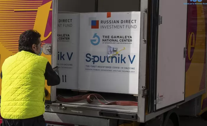 Κούσιος: Αγορά 50.000 δόσεων Sputnik-V όταν εγκριθεί από τον ΕΜΑ