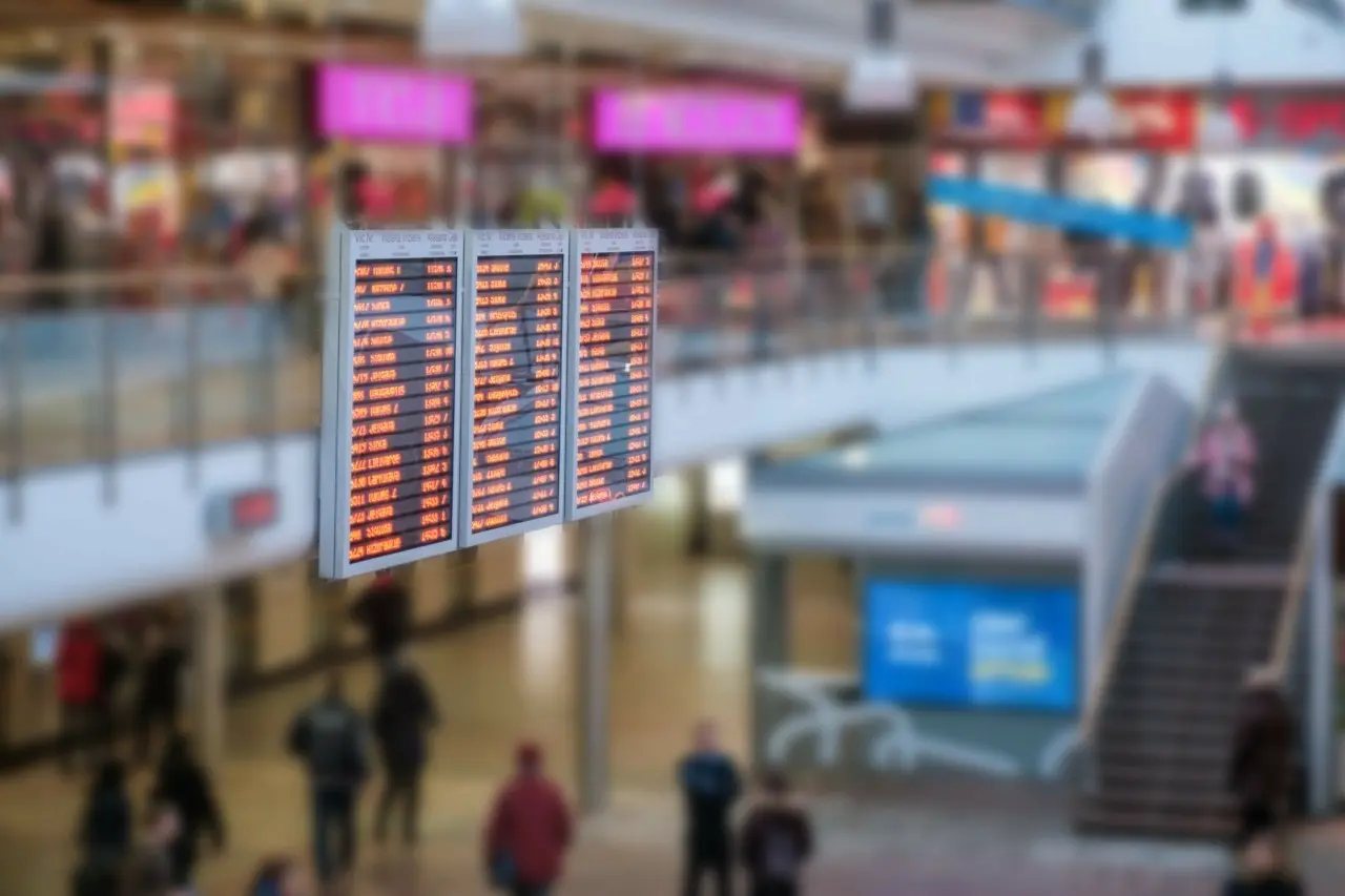 Χάος από επίθεση χάκερς στην Aeroflot - Ακυρώσεις πτήσεων σε Ρωσία, Λευκορωσία και Αρμενία