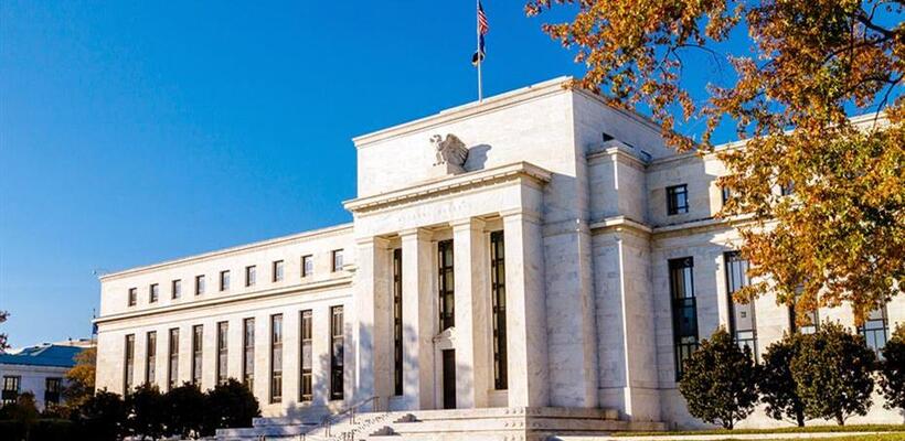 Fed: Θα χρειαστούν χρόνια για να επανέλθει στο 2% ο πληθωρισμός