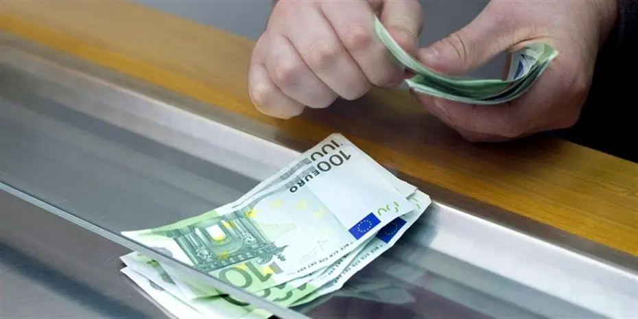 Ξεπέρασαν τις 7.000 και ανεβαίνουν οι αιτήσεις για αναστολή δόσεων
