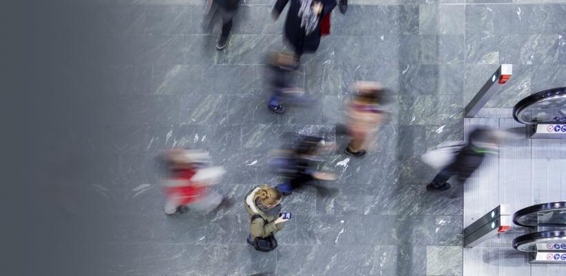 EY: Η γεωπολιτική και οικονομική αβεβαιότητα οδηγεί σε μείωση των ξένων επενδύσεων