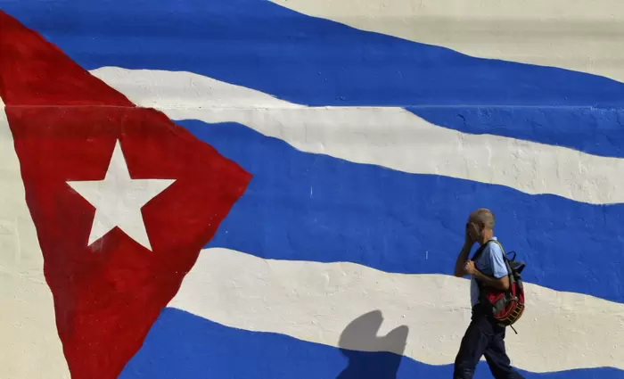 Η ΕΕ πιέζει την Κούβα να διευκολύνει τις επενδύσεις