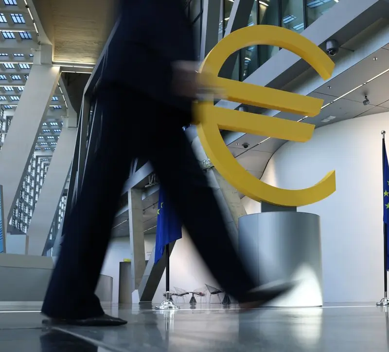 ΕΚΤ: «Καμπανάκι» για το ράλι της AI – Προειδοποιήσεις Βούιτσιτς -Λαγκάρντ για κίνδυνο διόρθωσης