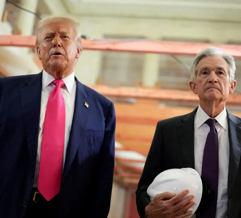 Τραμπ για Πάουελ: Αν δεν φύγει, θα πρέπει να τον απολύσω