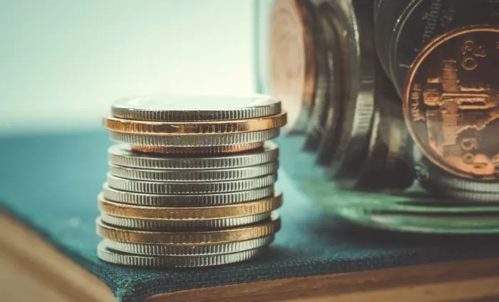 Πολύτιμα μέταλλα: Βουτιά σχεδόν 3% για χρυσό και 7% για ασήμι λόγω φόβων για υψηλότερα επιτόκια στις ΗΠΑ