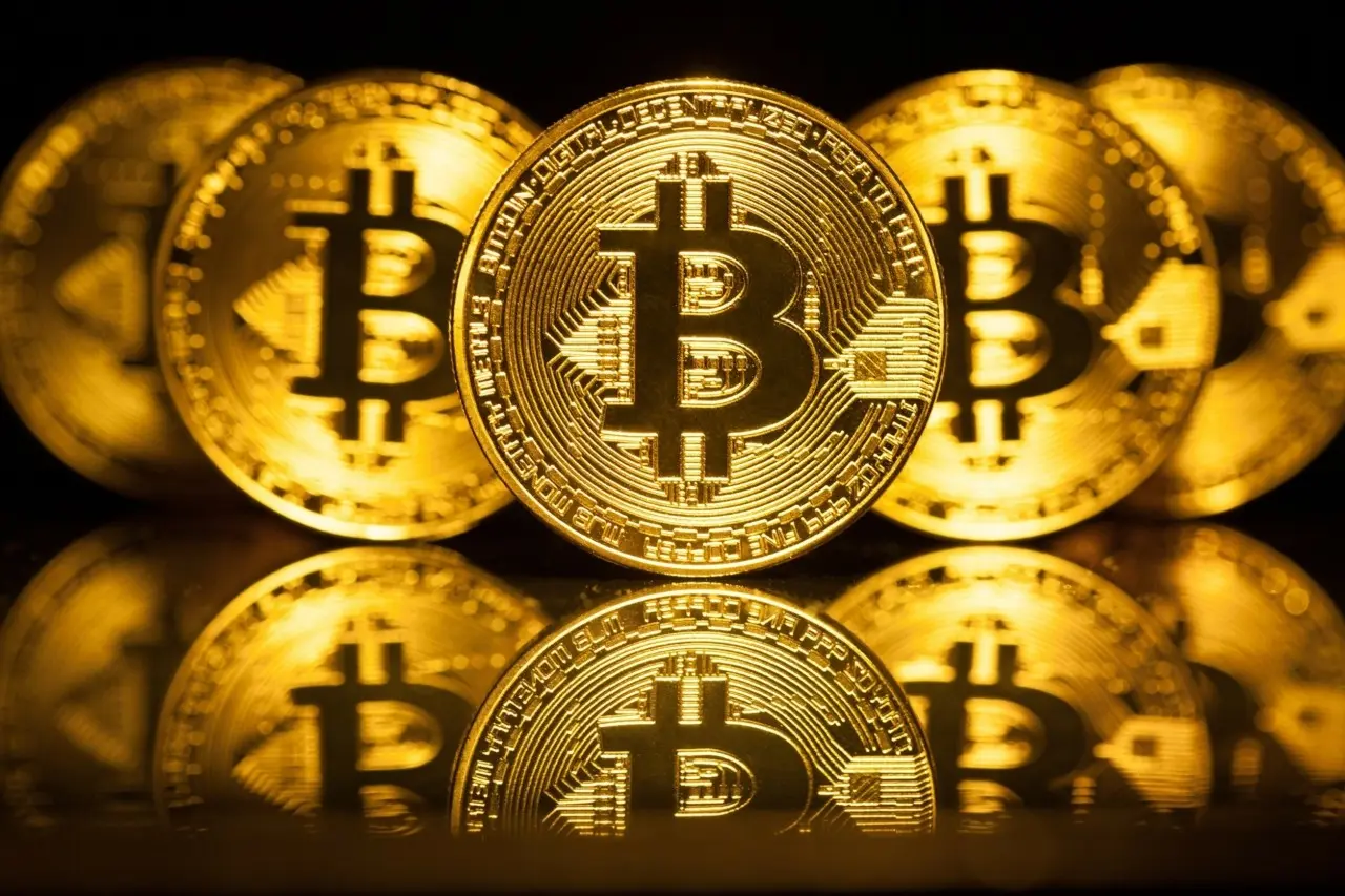 Bitcoin: Ράλι ανόδου πάνω από 3% μετά τη συμφωνία ΗΠΑ – Ιράν για το άνοιγμα των Στενών του Ορμούζ