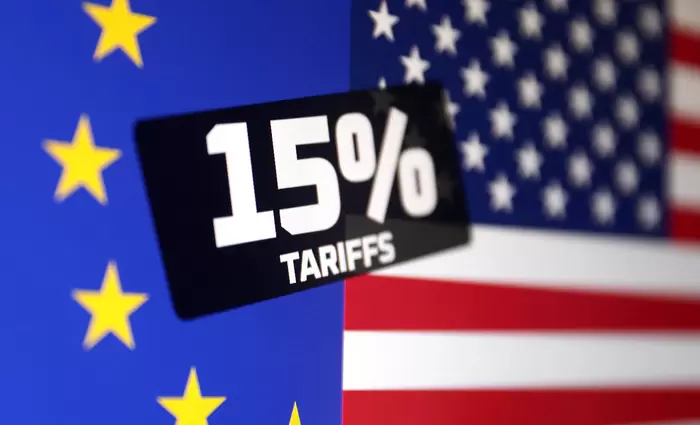 Σε «αναμμένα κάρβουνα» οι ευρωπαϊκές επιχειρήσεις -  Τα κενά στη συμφωνία ΕΕ – ΗΠΑ