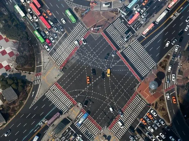 Πόσα κοστίζει την ώρα η απόπειρα διάσωσης της παγκόσμιας οικονομίας