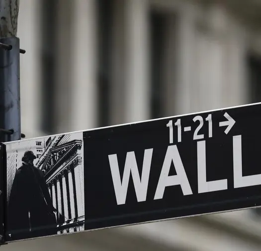 Σε τροχιά ανάκαμψης η Wall Street εν μέσω διπλωματικών ελιγμών στη Μέση Ανατολή