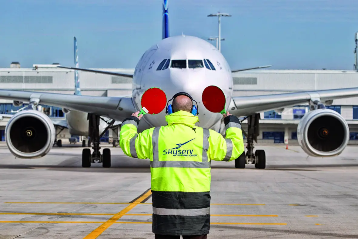 Λάβρος κατά ΥΠΟΙΚ ο Γενικός Ελεγκτής - «Υιοθετούνται θέσεις κατά της Δημοκρατίας»