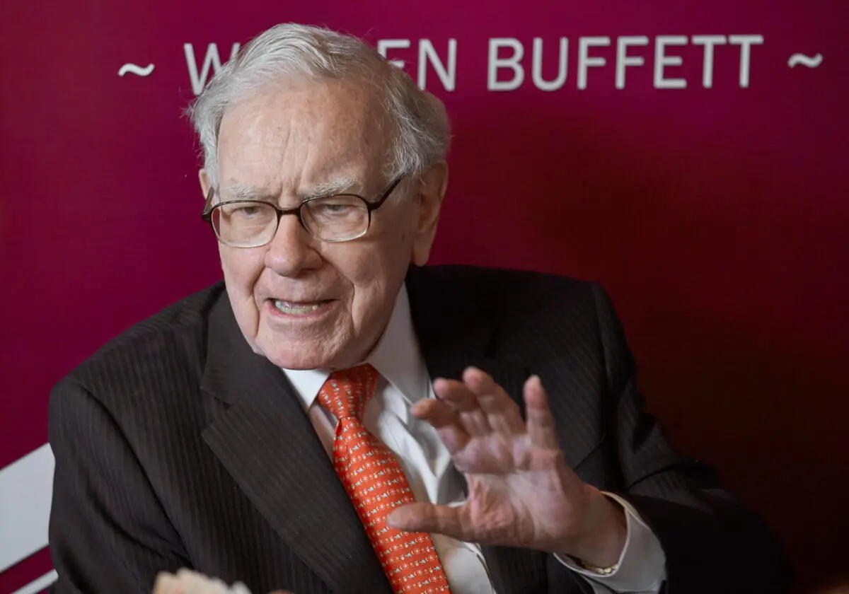 Τέλος εποχής για τον Μπάφετ στη Berkshire Hathaway μετά από 60 χρόνια