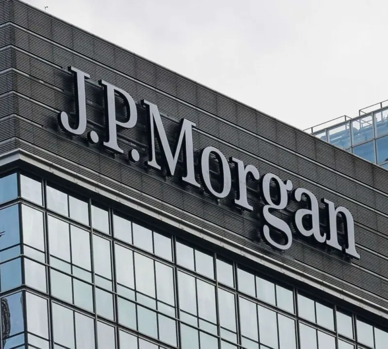 JPMorgan: Ωρα για επιλεκτικές τοποθετήσεις στις ευρωπαϊκές μετοχές – Αυξημένες οι αποτιμήσεις