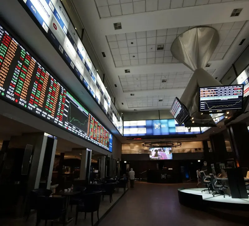 Ανοδικά οι ευρωαγορές εν αναμονή της επόμενης κίνησης της Fed