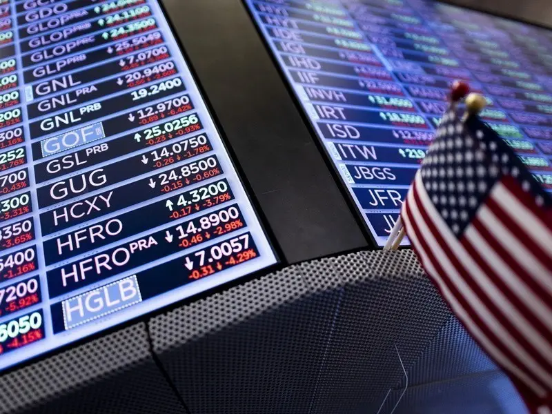 Νευρική η Wall Street εν μέσω φόβων για Ιράν, ομόλογα και Nvidia