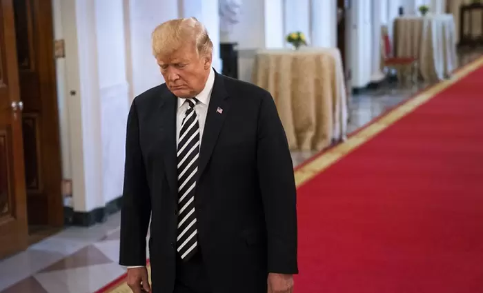 Σε ελεύθερη πτώση η περιουσία του Τραμπ - 