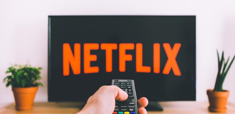 Το Netflix πρόσθεσε 9,6 εκατομμύρια συνδρομητές σε τρεις μήνες