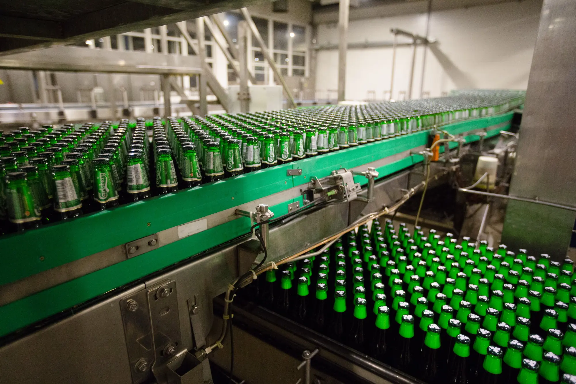 Yπό κρατικό έλεγχο οι θυγατρικές των Danone και Carlsberg στη Ρωσία