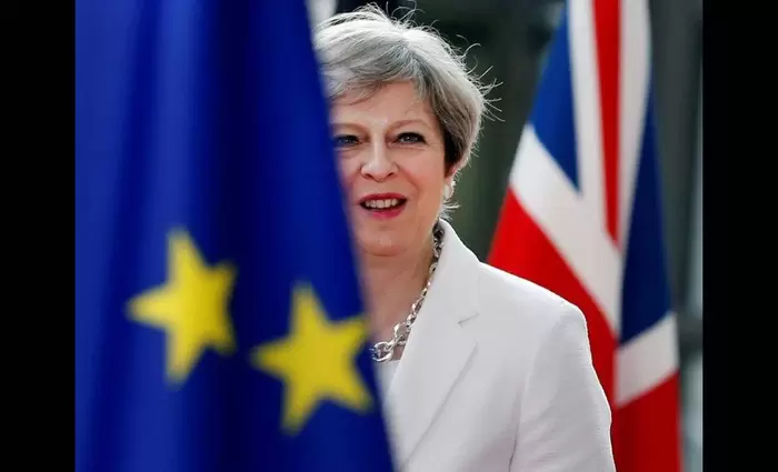 Μέι: Το Brexit πρέπει να υλοποιηθεί