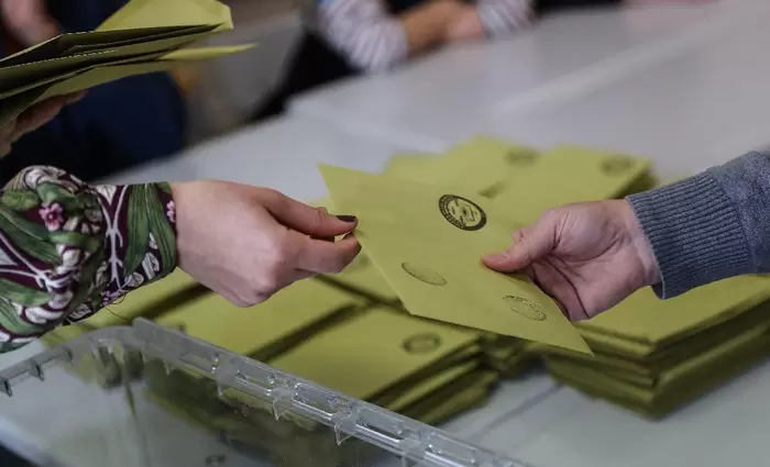 Εκλογές σήμερα στην Κωνσταντινούπολη 