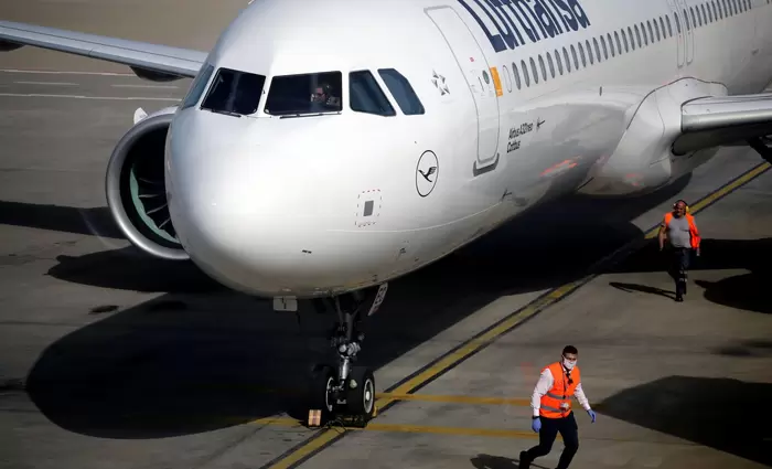 Η ΕΕ ετοιμάζεται να εγκρίνει τον «γάμο» Ita – Lufthansa